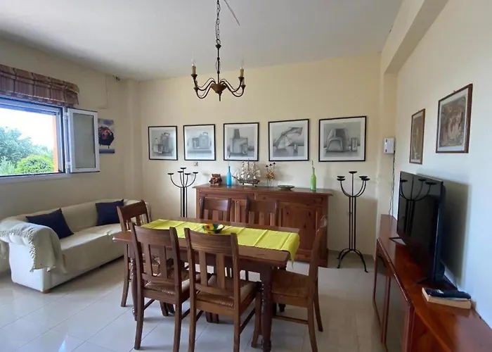 아파트 Suli Residences Pesádha